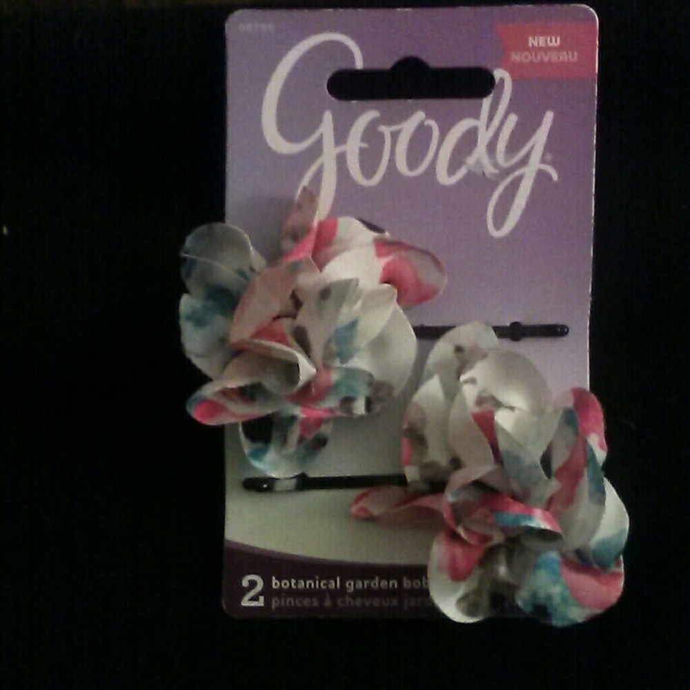 Goody flower hair pins